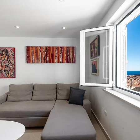 Apartment Portolan *